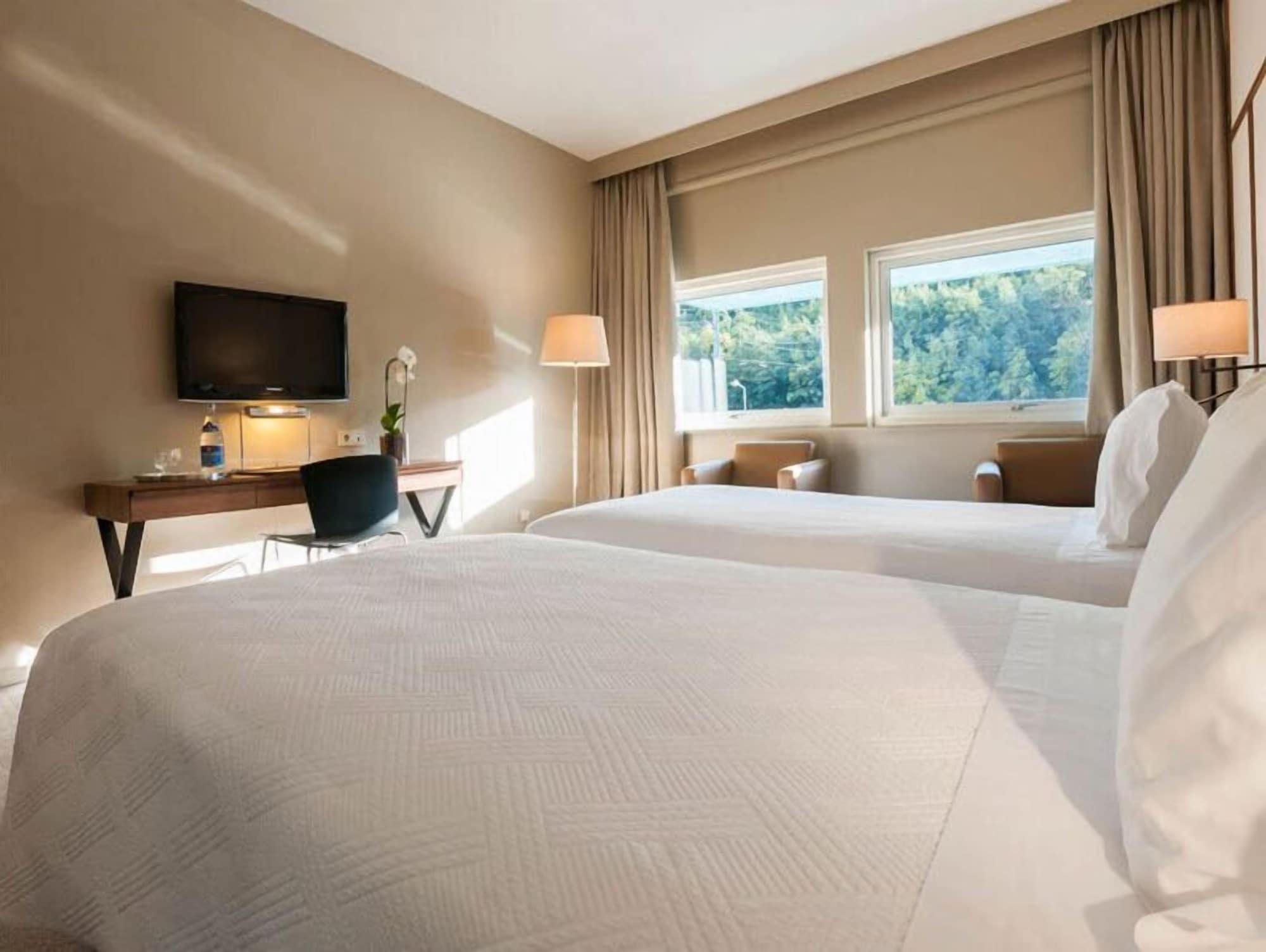 Hotel De Guimaraes Business & Spa Exteriör bild