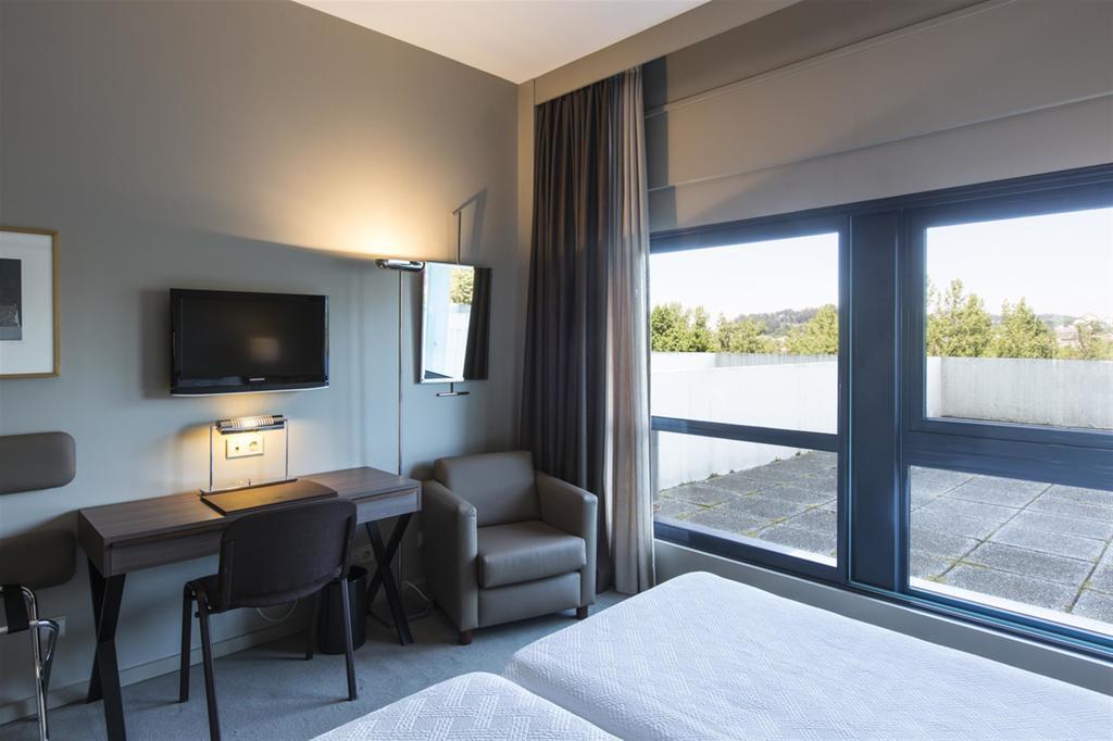 Hotel De Guimaraes Business & Spa Exteriör bild